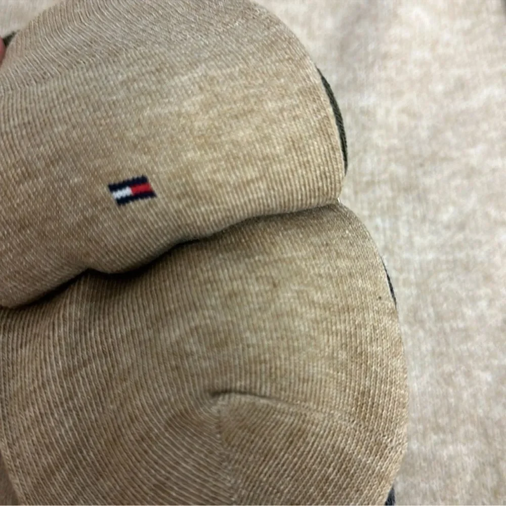 Tommy Hilfiger Shoe Size 7-12 4 Pack Men’s Dress Crew Cotton Blend Socks